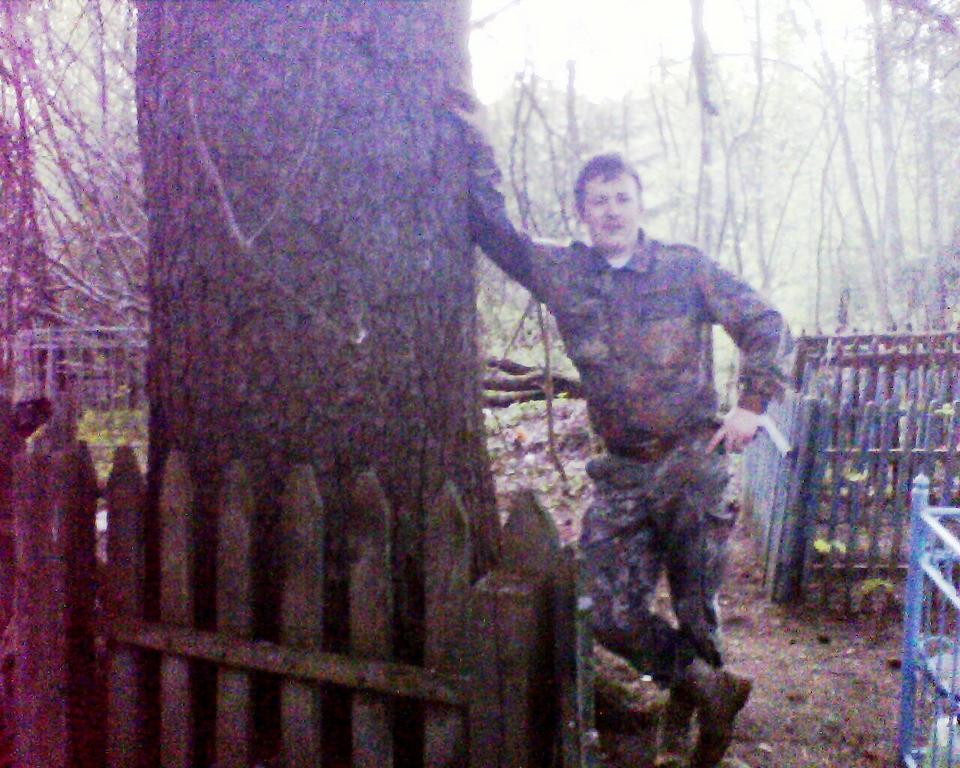 У могилы купца. У могилы купца.